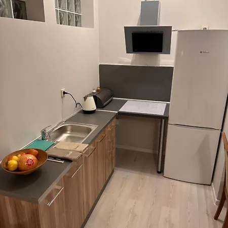 Comfort - Close To Center
